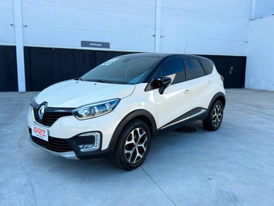 RENAULT CAPTUR 1.6 16V SCE FLEX INTENSE X-TRONIC RENAULT CAPTUR 1.6 16V SCE FLEX INTENSE X-TRONIC